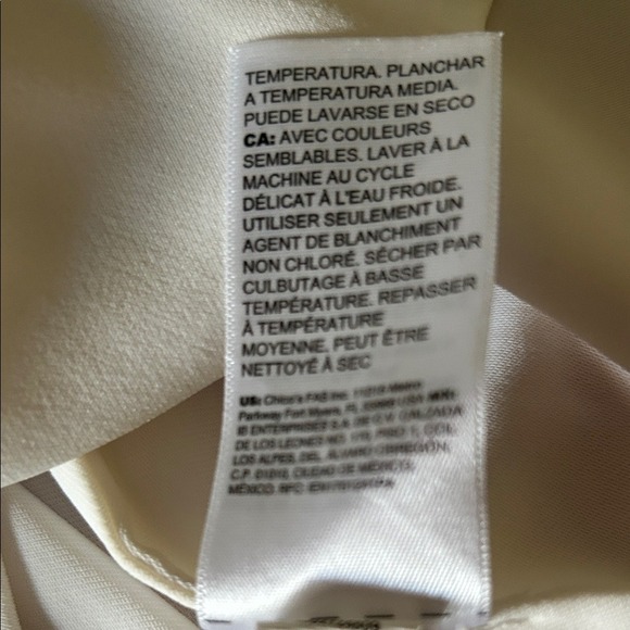 Chicos Cream Ruffle Sleeve Round Neck Tunic Top Size 1 - Picture 6 of 9